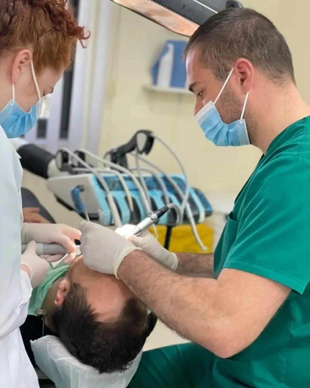 Pamje nga jashtë e klinikës